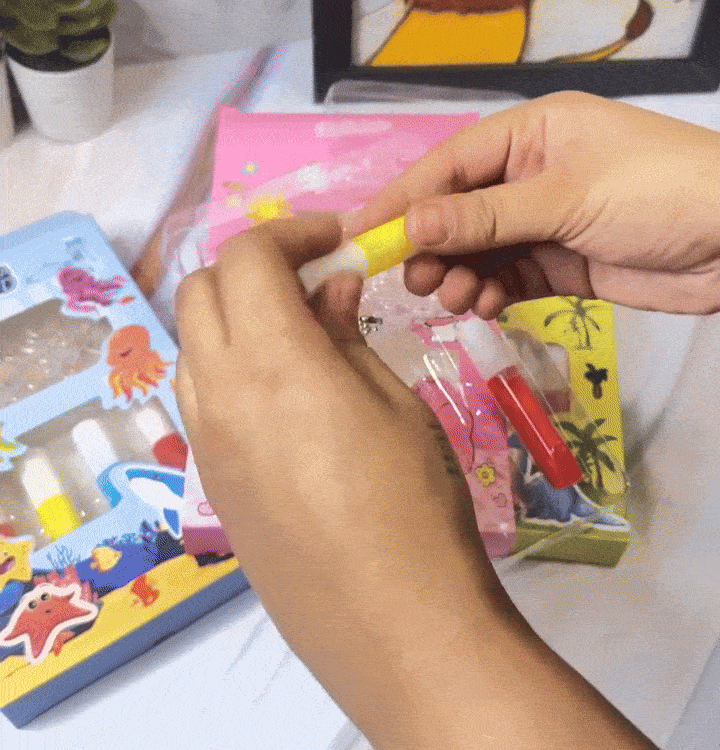 DIY Soft Glue Painting Craft Kits, Crystal Paint Arts and Crafts Set with Crystal Pendant and Chains, Keychain Pendant Making Kit for Girls & Boys (Buy 1 Get 1 FREE)