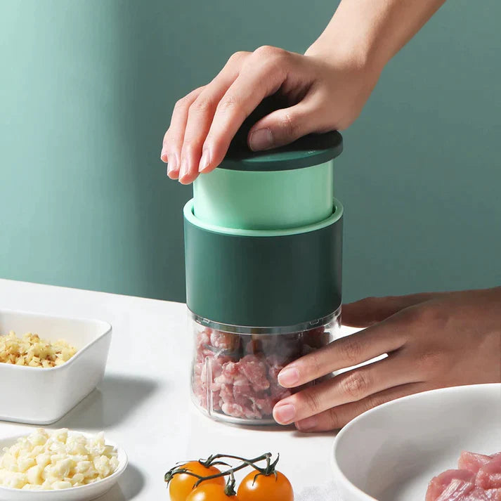 PUSH VEGETABLE CHOPPER